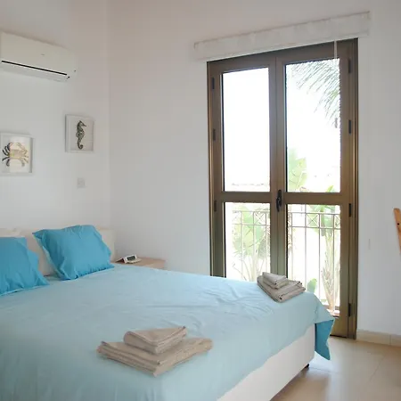 Narcissos Thekla Villa